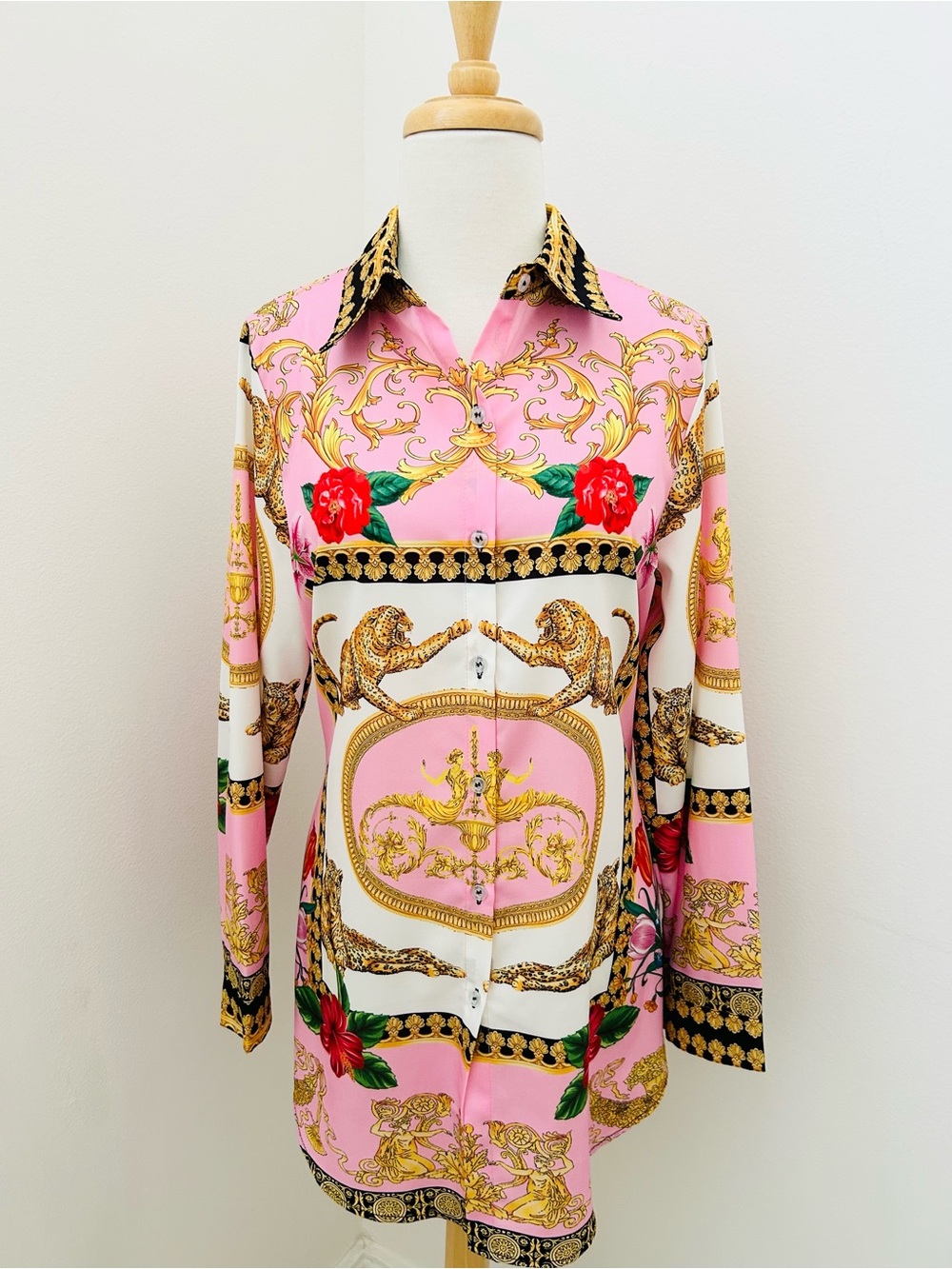 SPECTACULAR VERSACE STYLE BLOUSE - Picture 2 of 3